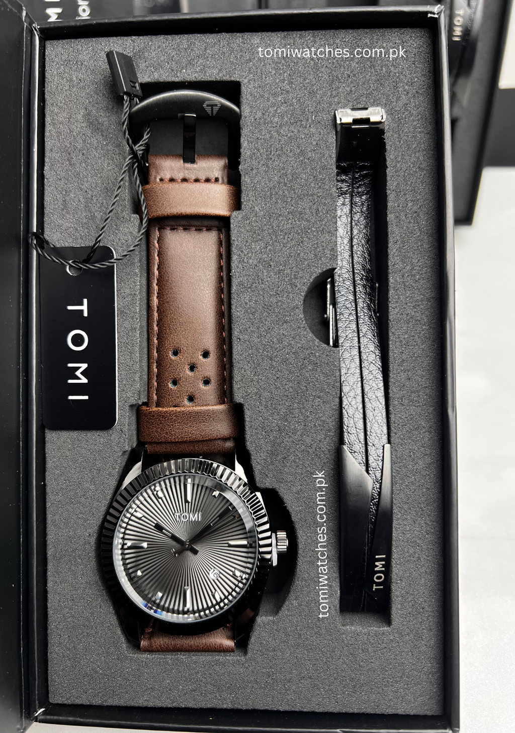 TOMI T-098 Stylish Men's Watch & Bracelet Gift Set - Tomi Watches