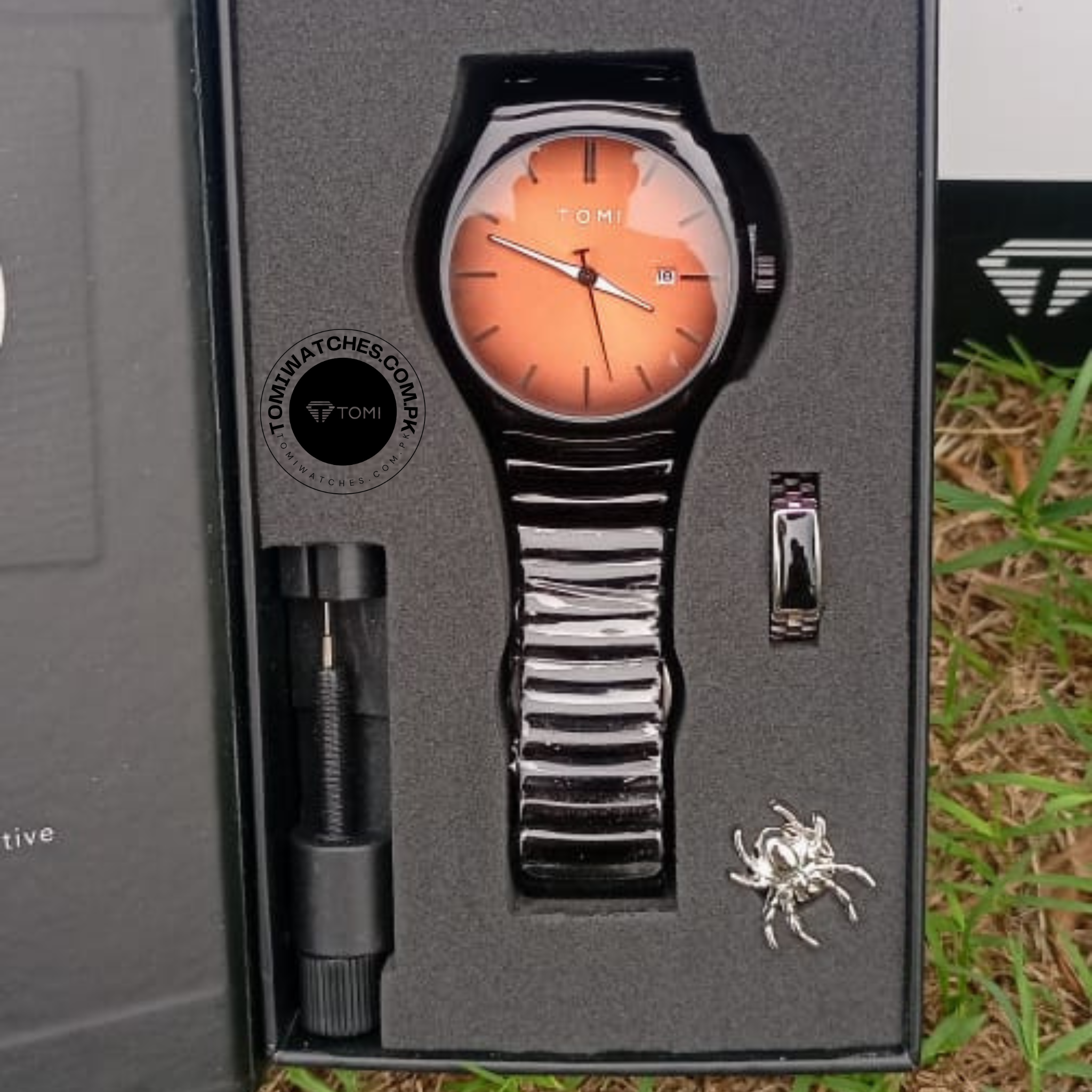Elegant & Durable Timepiece - Tomi Watches