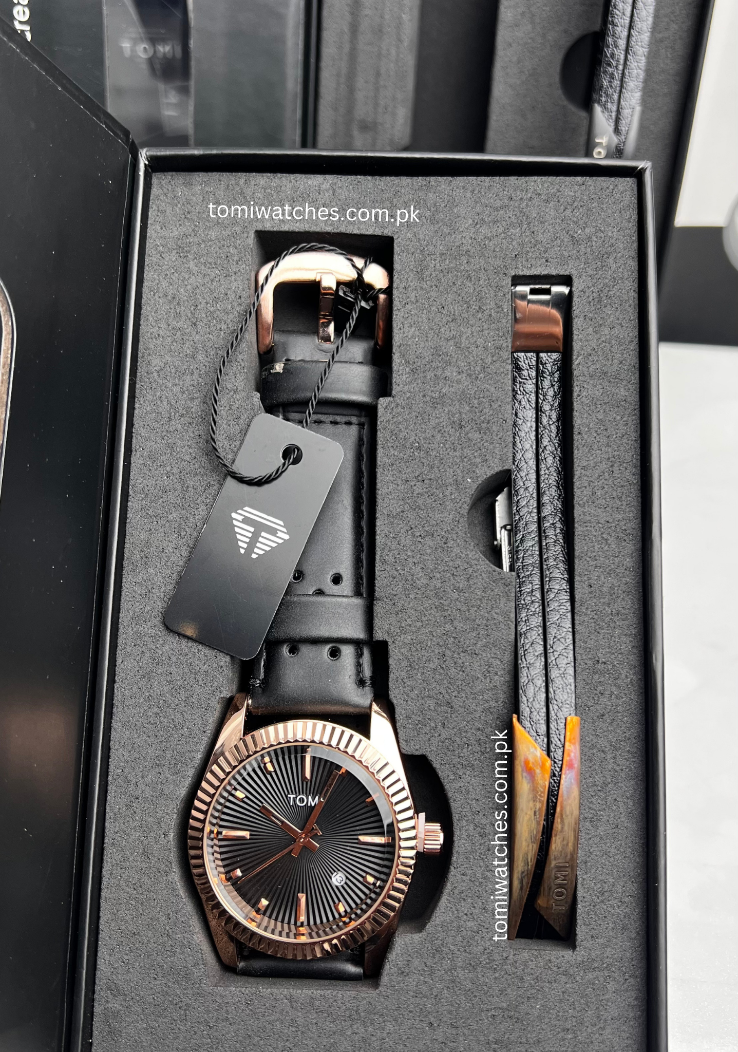 TOMI T-098 Stylish Men's Watch & Bracelet Gift Set - Tomi Watches