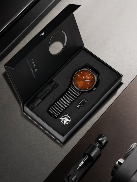 Elegant & Durable Timepiece - Tomi Watches
