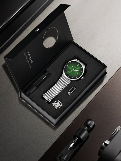 Elegant & Durable Timepiece - Tomi Watches