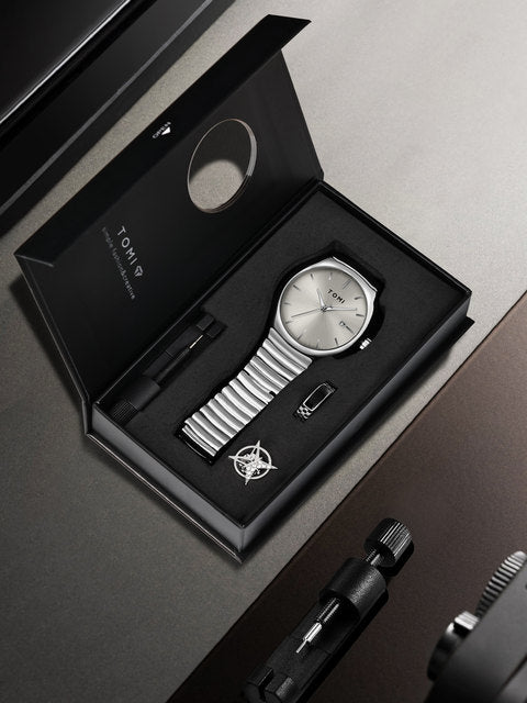 Elegant & Durable Timepiece - Tomi Watches