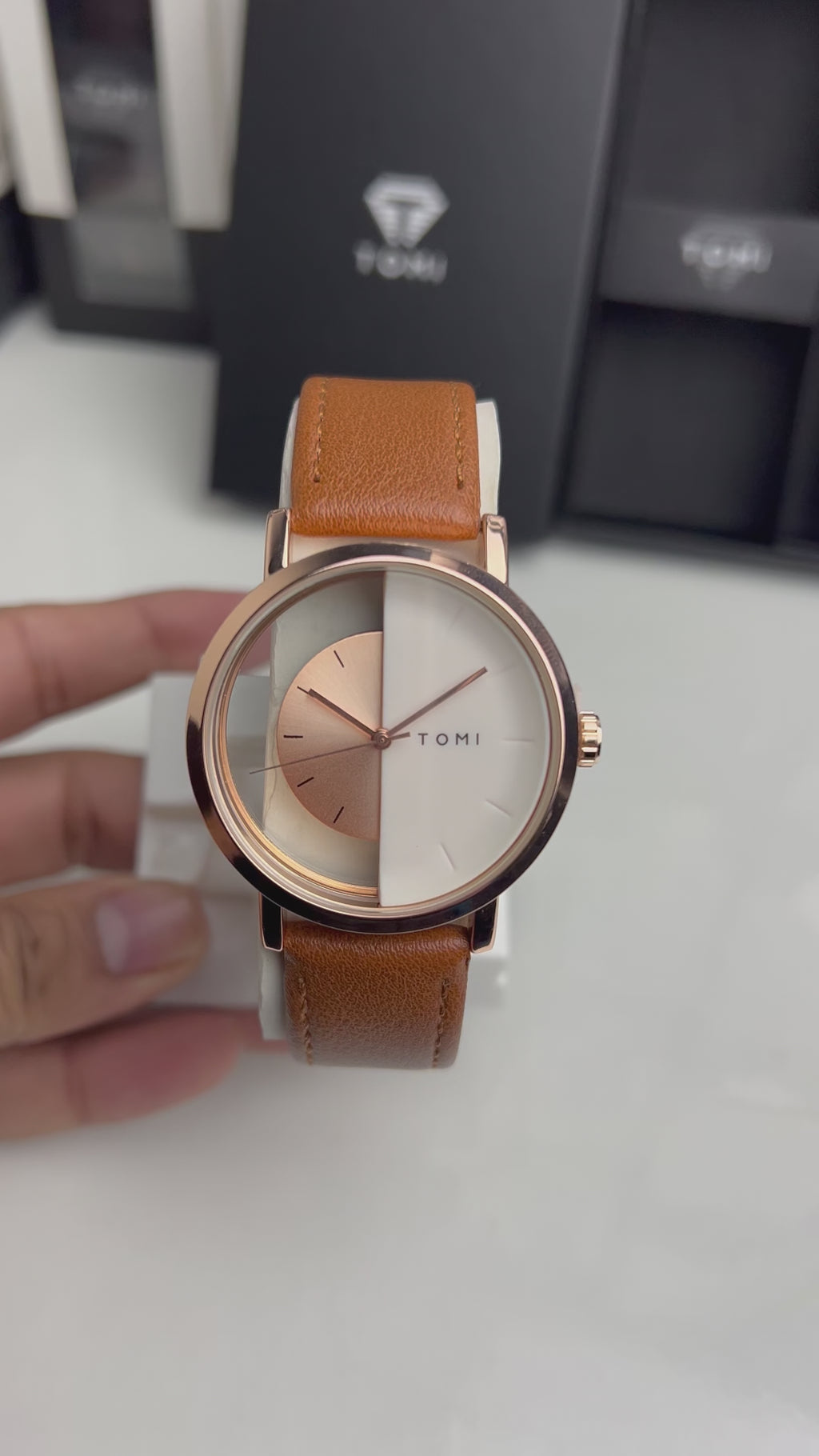 TOMI T-080 Unisex Watch with Pen Gift Set
